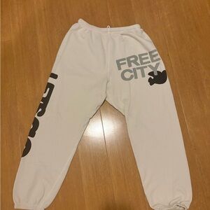 Freecity Cream Pants